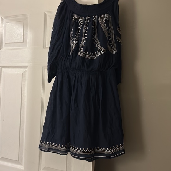 Navy , Off shoulder dress - Picture 2 of 9